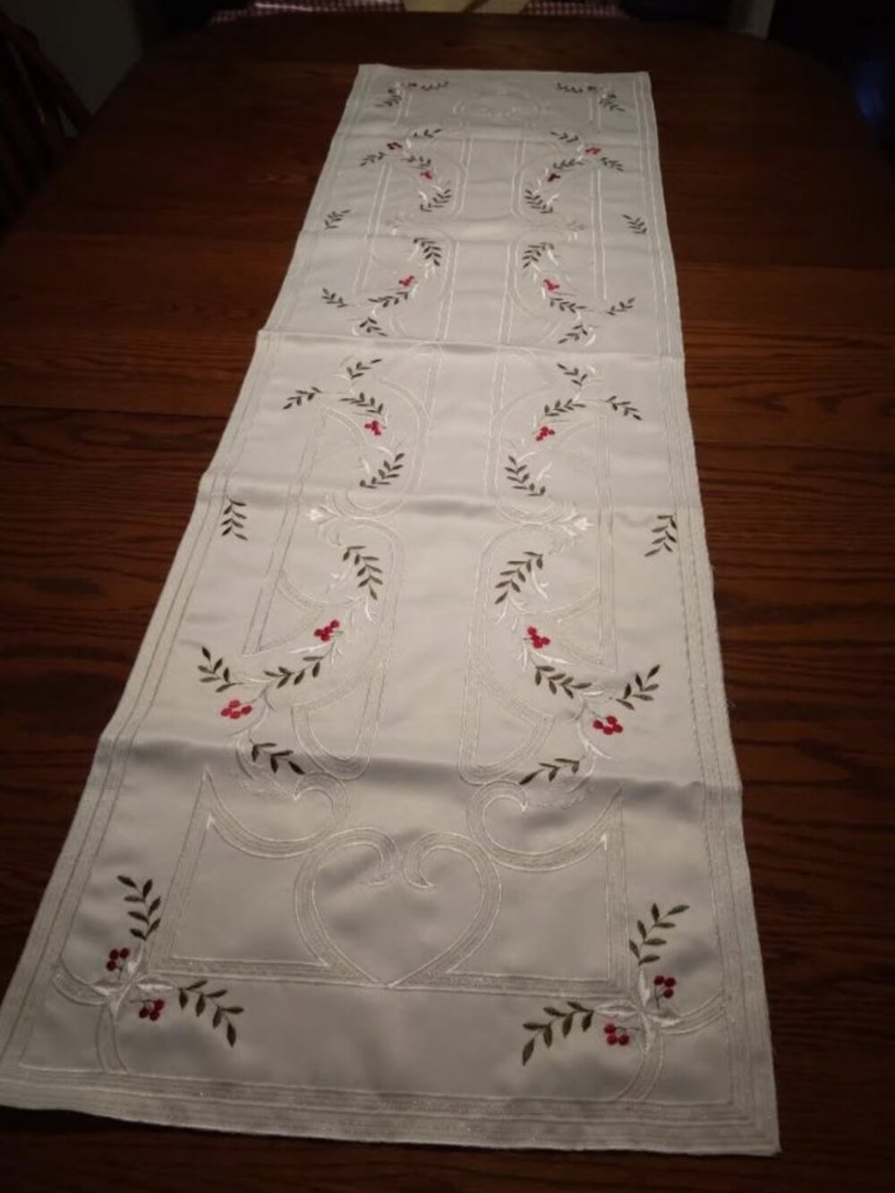 Holiday Table Runner